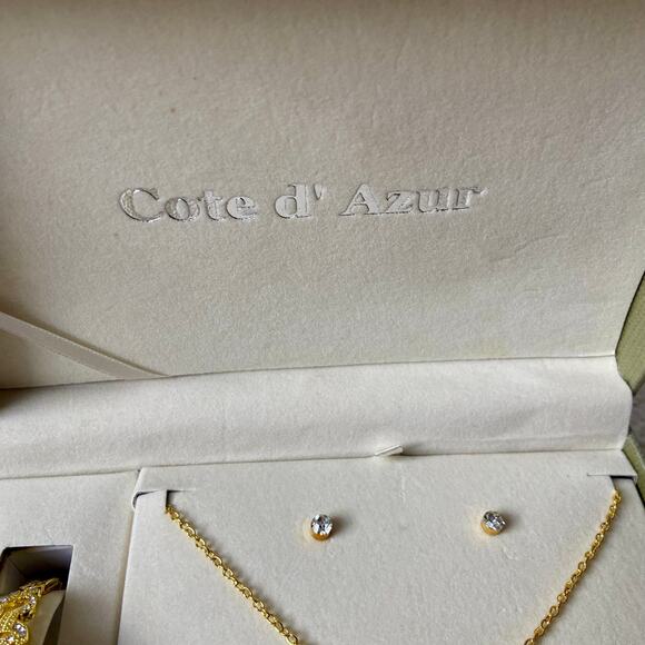 Cote d’ Azur Watch and Necklace and Earrings Set - Picture 5 of 8